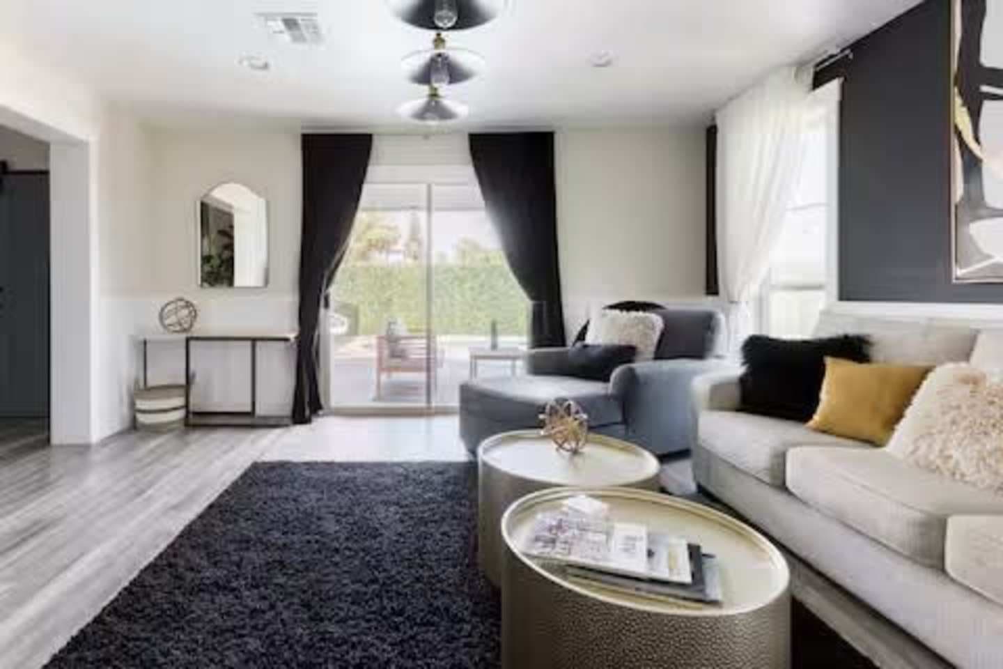 Paradise Palms, photo 2